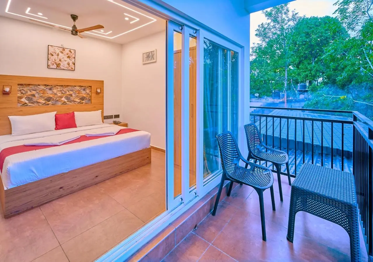 Nature Shade Pool Villa In Munnar By Voye Homes Indie